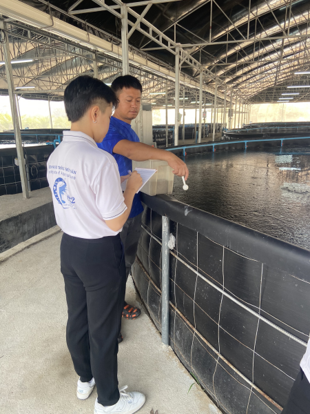 Sinh viên Viện Nuôi trồng Thủy sản, Trường Đại học Nha Trang, tham gia chương trình trao đổi sinh viên tại Thái Lan