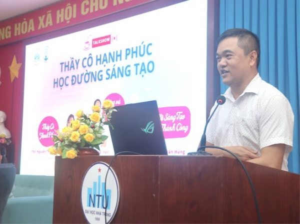 SINH HOẠT CHUYÊN ĐỀ CÔNG ĐOÀN “THẦY CÔ HẠNH PHÚC, HỌC ĐƯỜNG SÁNG TẠO” 