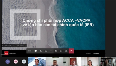 Làm việc với ACCA và VACPA về việc đào tạo chứng chỉ phối hợp CerIFR