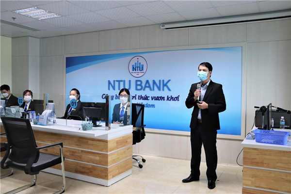 Khánh thành phòng thực hành Ngân hàng NTU Bank