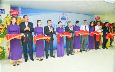 Khánh thành phòng thực hành Ngân hàng NTU Bank