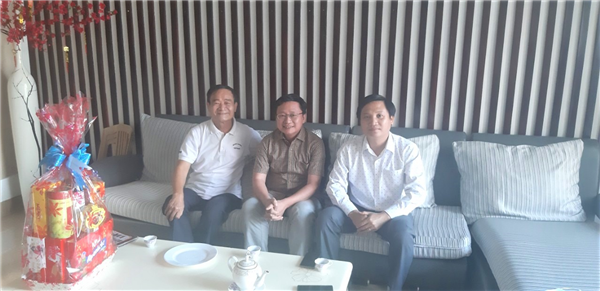 Thăm và chúc mừng năm mới các nguyên lãnh đạo Trường ĐH Nha Trang