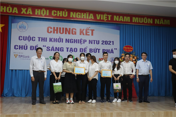 Chung kết cuộc thi Ý tưởng khởi nghiệp NTU 2021