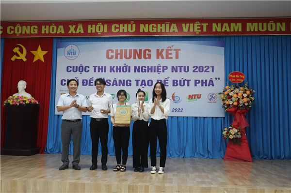 Chung kết cuộc thi Ý tưởng khởi nghiệp NTU 2021