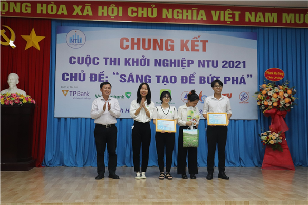 Chung kết cuộc thi Ý tưởng khởi nghiệp NTU 2021