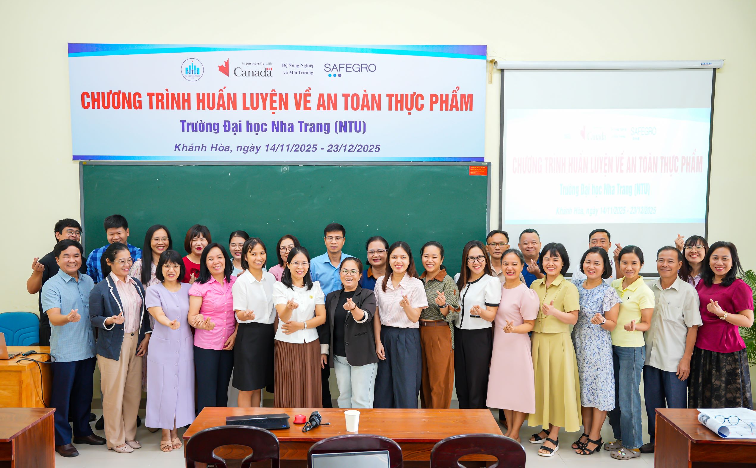 Trường Đại học Nha Trang khai mạc Chương trình huấn luyện về an toàn thực phẩm trong khuôn khổ Dự án SAFEGRO
