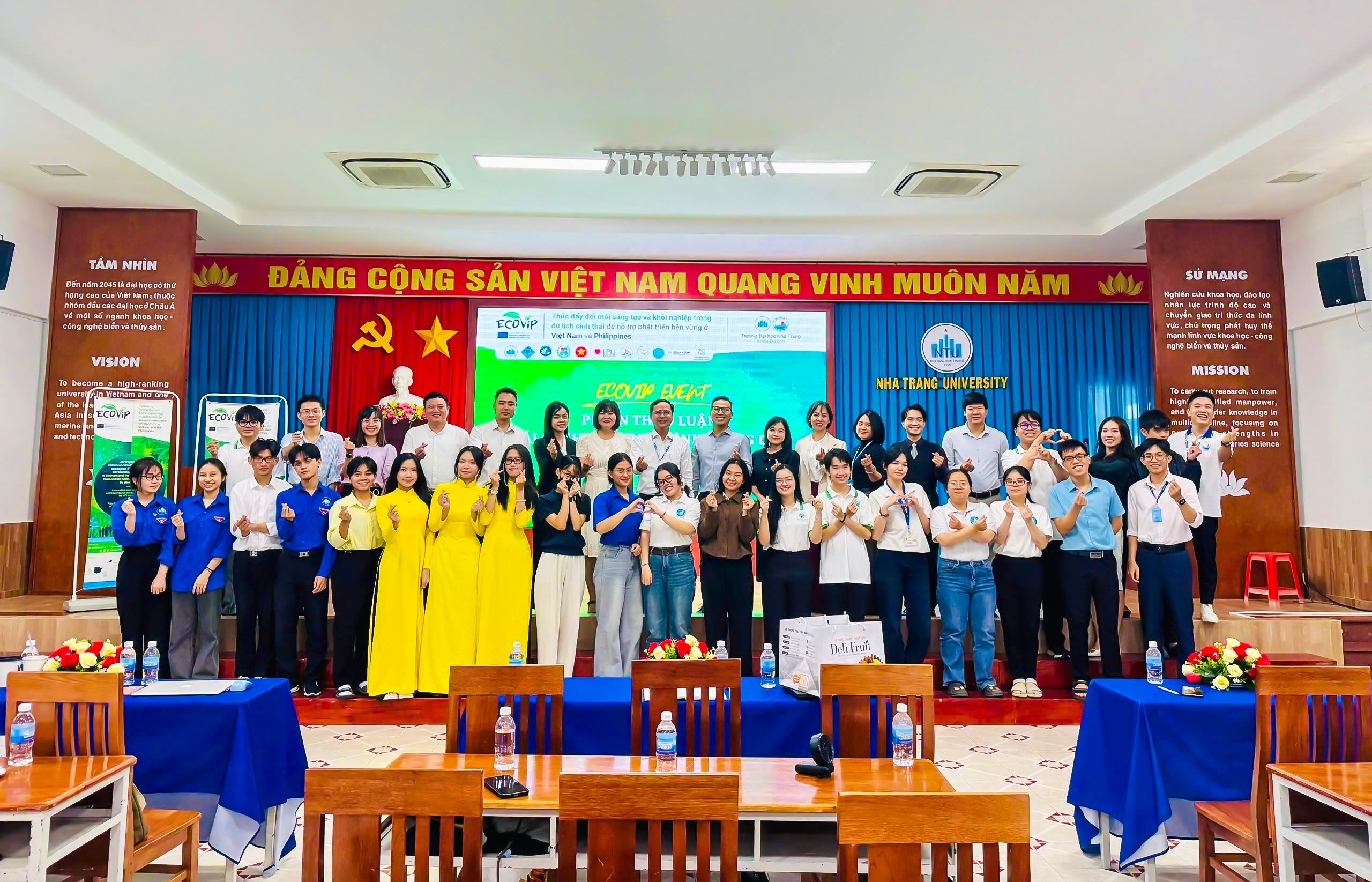 Tổ chức thảo luận chuyên sâu (World Café) trong khuôn khổ Dự án ECOViP