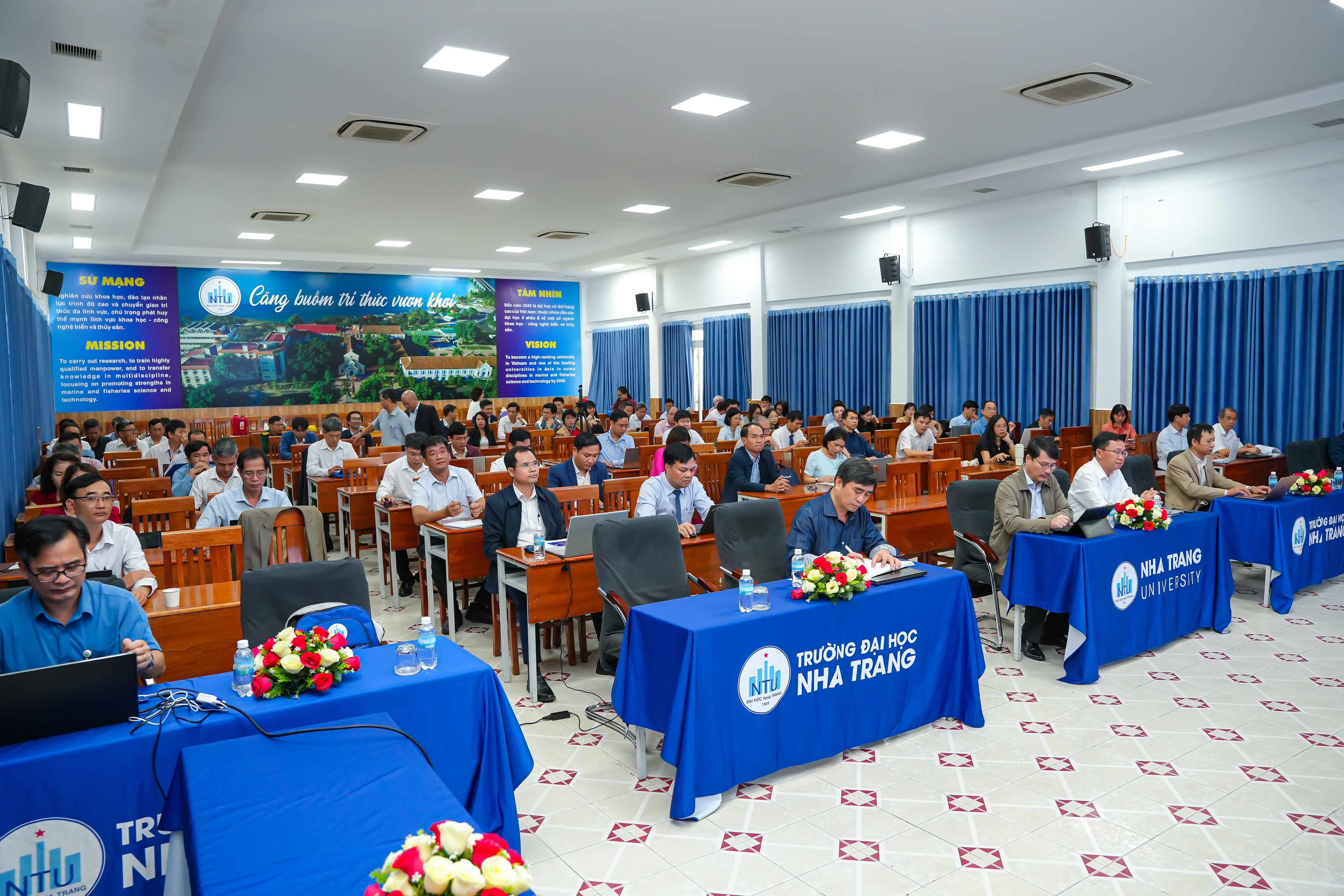 Trường Đại học Nha Trang sơ kết học kỳ I năm học 2025–2026