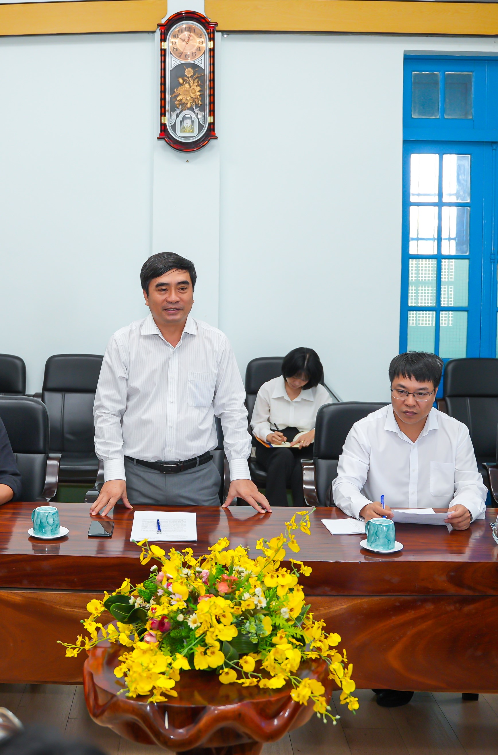 Hợp tác chuyển đổi số và hỗ trợ sinh viên cùng PVcomBank