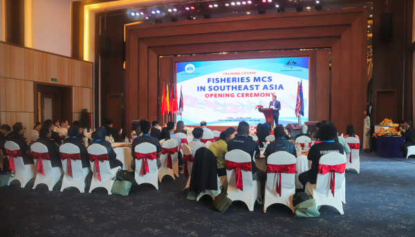 Trường Đại học Nha Trang tổ chức khóa tập huấn về theo dõi, kiểm soát, giám sát nghề cá