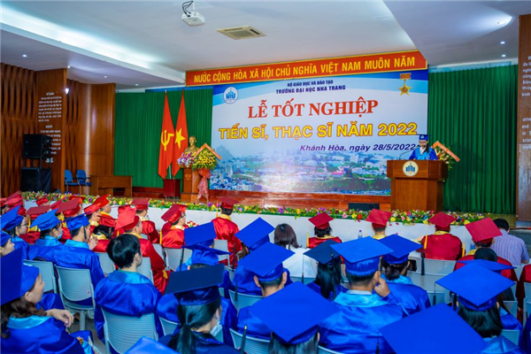 Trường ĐH Nha Trang tổ chức lễ tốt nghiệp đào tạo sau đại học đợt 1 năm 2022