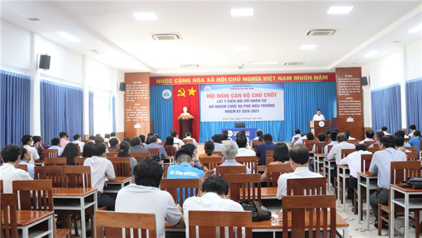 Lấy ý kiến nhân sự bổ nhiệm chức danh Phó Hiệu trưởng Trường ĐH Nha Trang, nhiệm kỳ 2020-2025