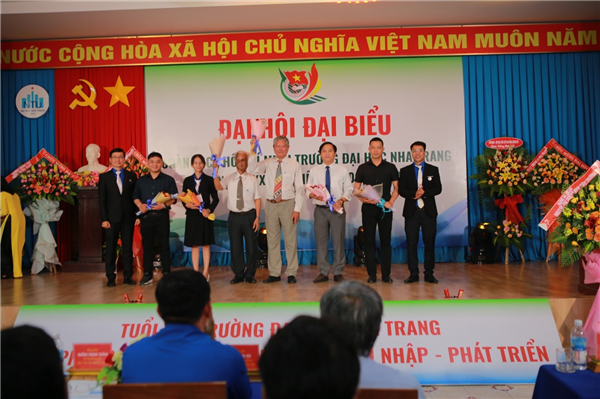 Đại hội Đại biểu Đoàn TNCS Hồ Chí Minh trường Đại học Nha Trang lần thứ XXVII, nhiệm kỳ 2022-2024 thành công tốt đẹp