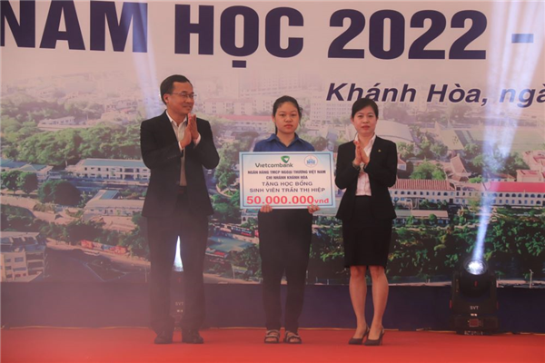 Trường ĐH Nha Trang tổ chức lễ Khai giảng năm học 2022 – 2023