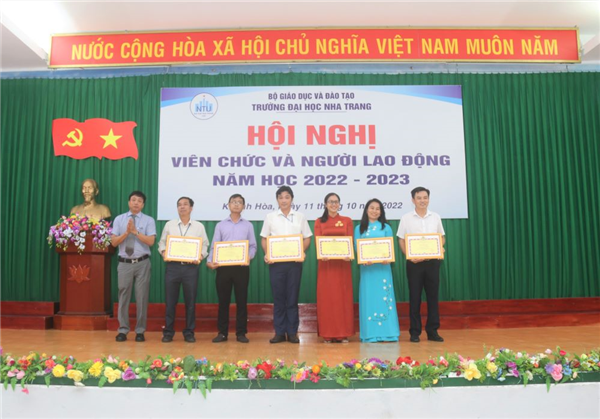 Hội nghị viên chức, người lao động Trường ĐH Nha Trang năm học 2022-2023