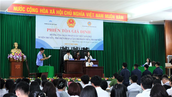 Chương trình “Tuần lễ tuyên truyền pháp luật – Phiên tòa giả định năm 2022”