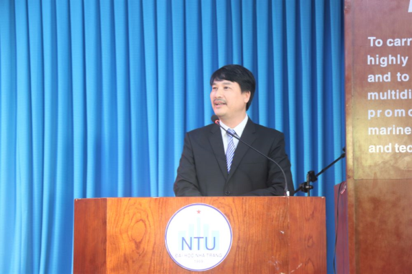 Gặp mặt nguyên lãnh đạo và cán bộ hưu trí Nhà trường trước Tết Nguyên đán 2023 