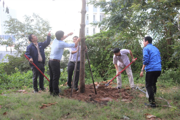 Tổ chức Tết trồng cây Xuân Quý Mão 2023