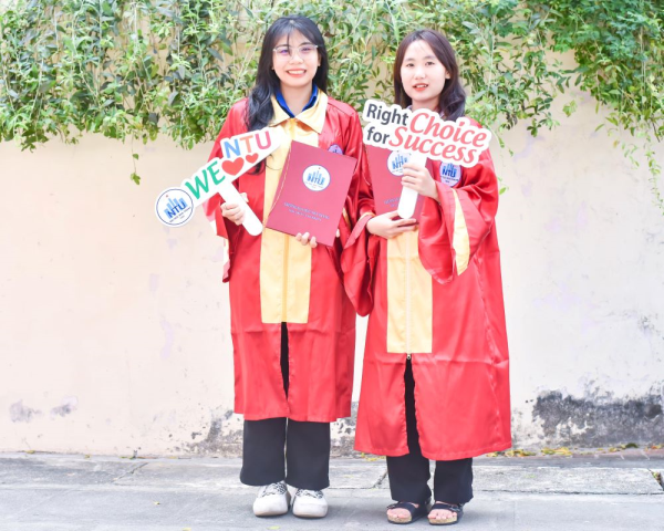Gần 2000 học sinh tham gia Ngày hội tư vấn tuyển sinh tại Trường ĐH Nha Trang