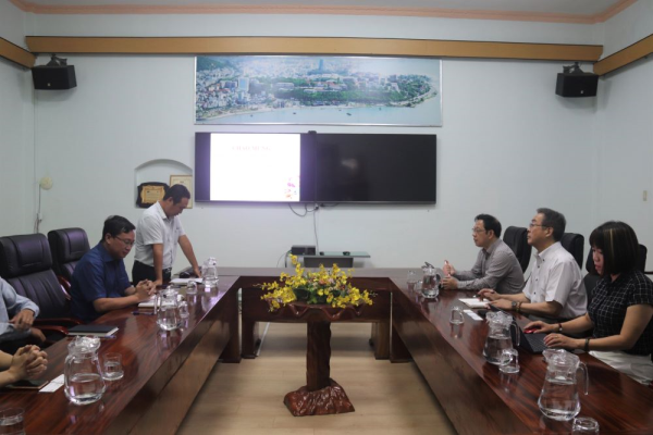 Làm việc với đại diện Tập đoàn Renseikai (Nhật Bản) về đào tạo nhân lực ngành Công nghệ Thông tin