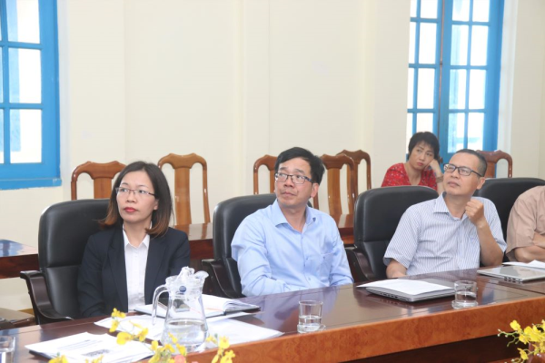 Làm việc với đại diện Hiệp hội Chế biến và Xuất khẩu Thủy sản Việt Nam (VASEP)