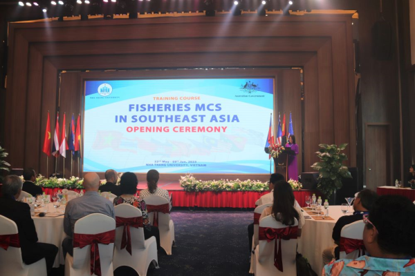Trường ĐH Nha Trang tổ chức đào tạo về chống khai thác hải sản bất hợp pháp trong khuôn khổ Dự án IUU