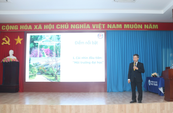 Hoàn thành đợt khảo sát chính thức phục vụ đánh giá ngoài cơ sở giáo dục tại Trường ĐH Nha Trang chu kỳ 3