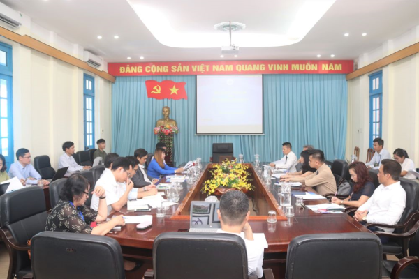 Tiếp đoàn công tác từ Trường ĐH VinUni