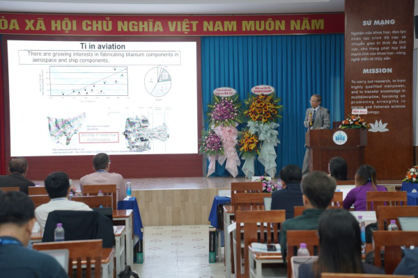 Nhiều tài liệu quý trong nghiên cứu về khoa học biển được chia sẻ tại hội thảo quốc tế “Đổi mới và phát triển biển bền vững 2023”