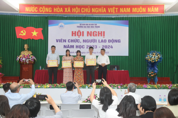 Hội nghị viên chức, người lao động Trường ĐH Nha Trang năm học 2023 – 2024