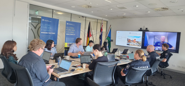 Đoàn công tác Trường ĐH Nha Trang trao đổi về kết quả Khóa 1 Dự án IUU tại Australia