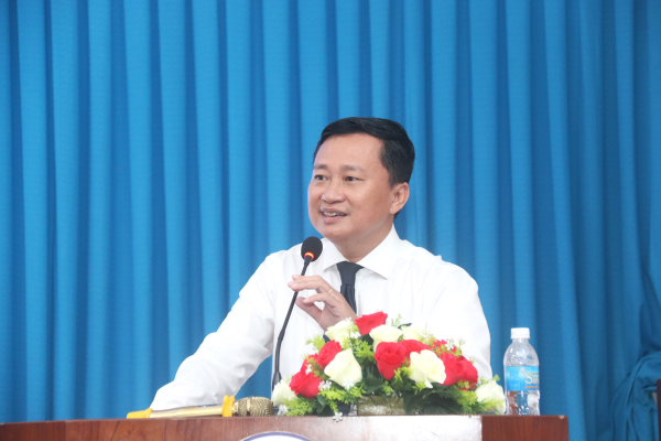 Khánh thành Phòng đào tạo và thực hành Chuyển đổi số tại Trường ĐH Nha Trang