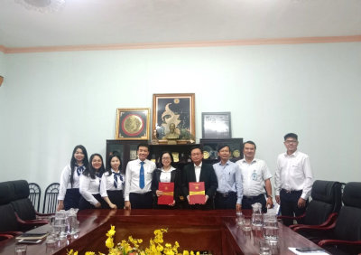 Ký kết biên bản hợp tác với Trường ĐH Nguyễn Tất Thành