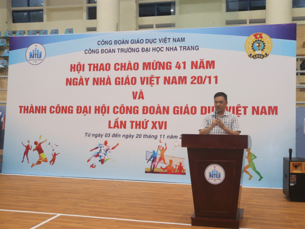 Hội thao chào mừng Ngày Nhà giáo Việt Nam 20/11