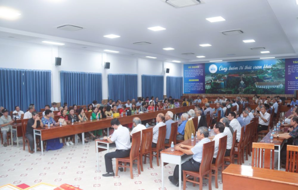 Gặp mặt thường niên Hội Cựu giáo chức Trường ĐH Nha Trang
