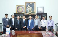 Làm việc với đoàn công tác của Trường Đại học Công nghệ Rajamangala (Thái Lan)