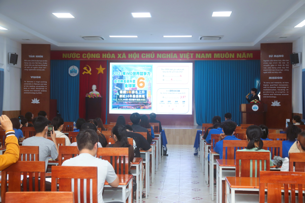 Hơn 100 sinh viên nghe giới thiệu về thông tin giáo dục, văn hóa và học bổng tại Đài Loan
