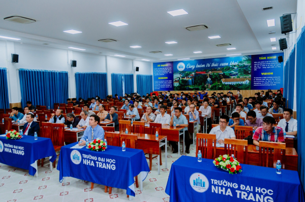 Hội thảo khoa học về Chuyển đổi Số trong Ngành Xây dựng và Giao thông Vận tải