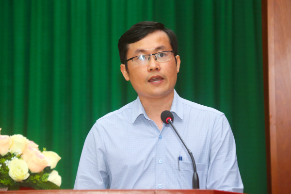 Gặp mặt kỷ niệm Ngày thành lập Quân đội Nhân dân Việt Nam và Ngày thành lập Hội Cựu chiến binh Trường ĐH Nha Trang