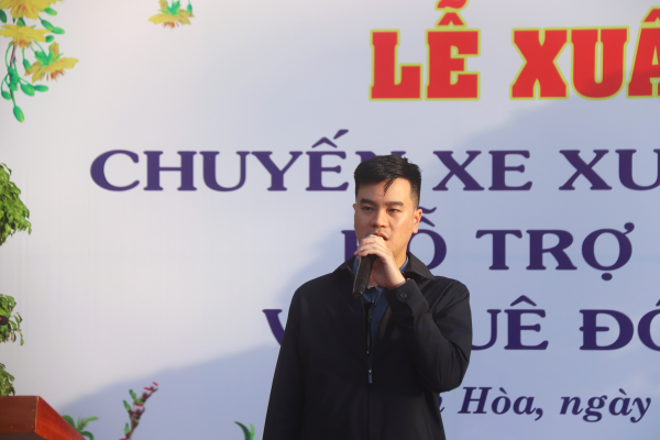Trường ĐH Nha Trang tổ chức Chuyến xe 0 đồng đưa 188 sinh viên về quê ăn tết