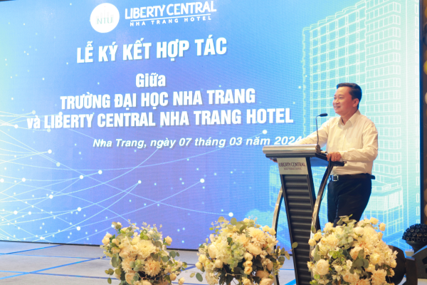 Ký kết hợp tác với Khách sạn Liberty Central Nha Trang