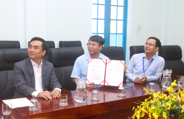 Ký kết hợp tác với Trường Lyceum của Đại học Philippines, Batangas