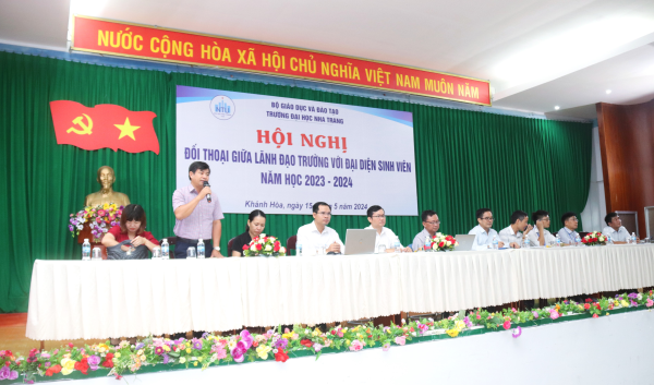 Hội nghị đối thoại giữa lãnh đạo Nhà trường với sinh viên năm học 2023 – 2024