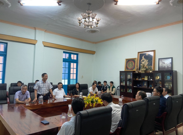 Giảng viên và sinh viên Khoa Cơ khí giao lưu với chuyên gia ngành Kỹ thuật nhiệt