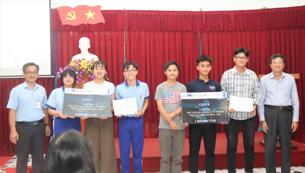 Trường Đại học Nha Trang phối hợp Chương trình phát triển Liên Hiệp Quốc (UNDP) tổ chức Vòng chung kết Cuộc thi Thử thách chấm dứt ô nhiễm nhựa tại Khánh Hòa
