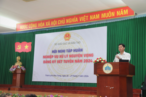 Bộ Giáo dục và Đào tạo tổ chức Tập huấn sử dụng phần mềm xét tuyển sinh trình độ cao đẳng và đại học năm 2024 tại Trường Đại học Nha Trang