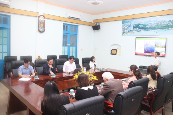 Trường Đại học Nha Trang đón tiếp và làm việc với đoàn công tác  về du lịch giáo dục và bảo tồn môi trường