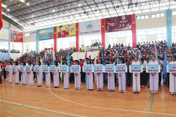 Khai mạc Hội khỏe Phù Đổng tỉnh Khánh Hòa năm học 2020 – 2021 tại Trường ĐH Nha Trang