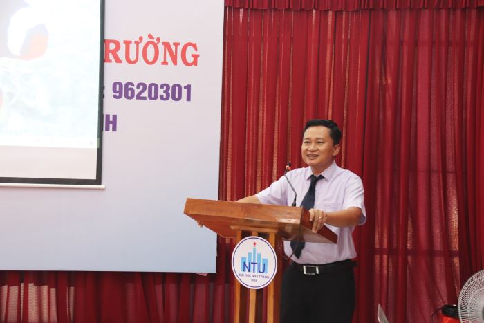 TS. Quách Hoài Nam - Phó Hiệu trưởng Trường ĐH Nha Trang chia sẻ về sự phát triển trong đào tạo sau đại học của Nhà trường.
